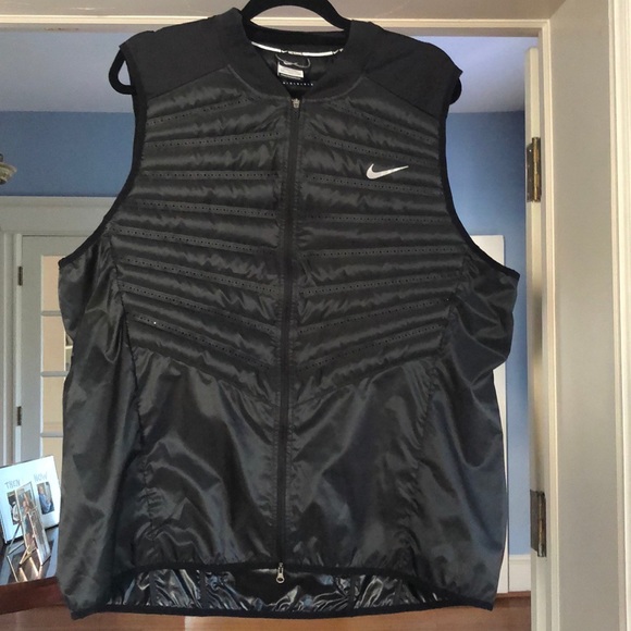 Nike Other - NWT Men’s Nike Running Vest